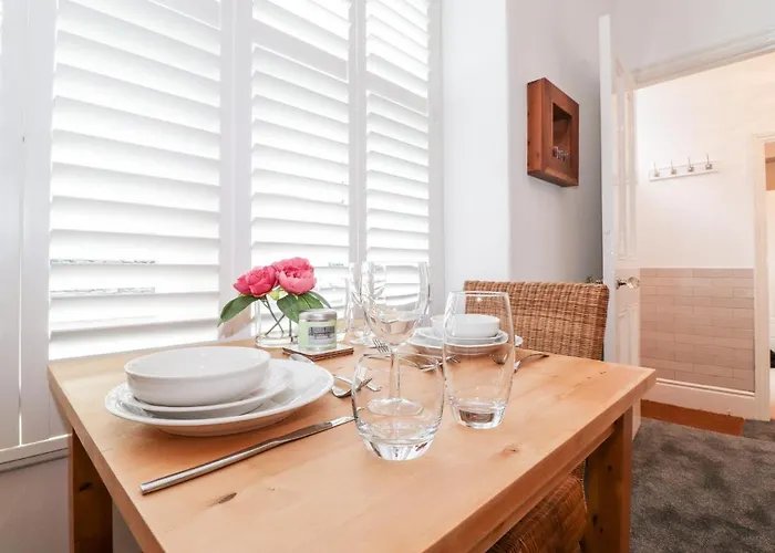 1a Biskey Howe Windermere